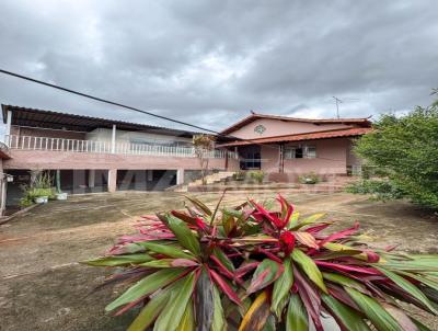 Casa para Venda, em Belo Horizonte, bairro Araguaia, 2 dormitrios, 1 banheiro, 2 vagas